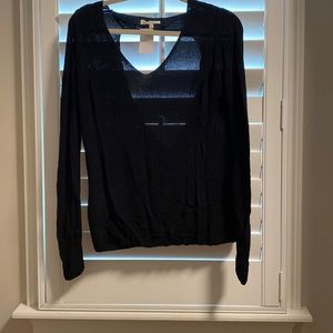 Vestique Open Back Sweater